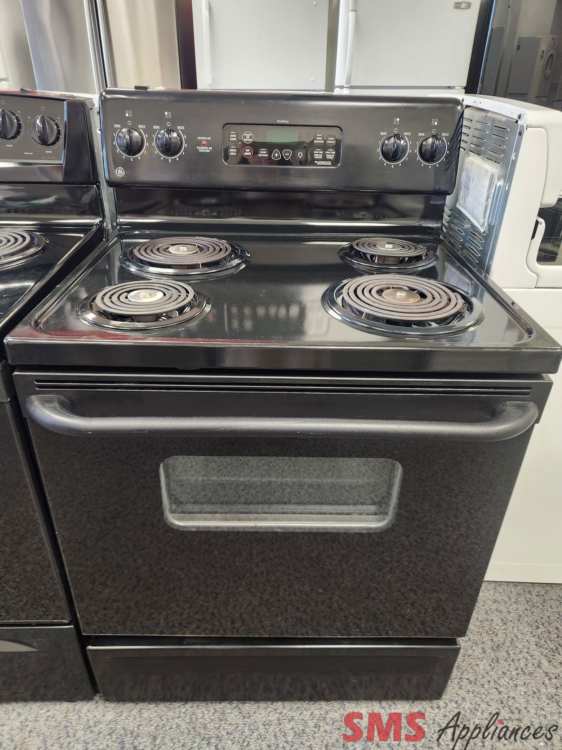 GE Coil Top Stove GCBP26B0J2BB
