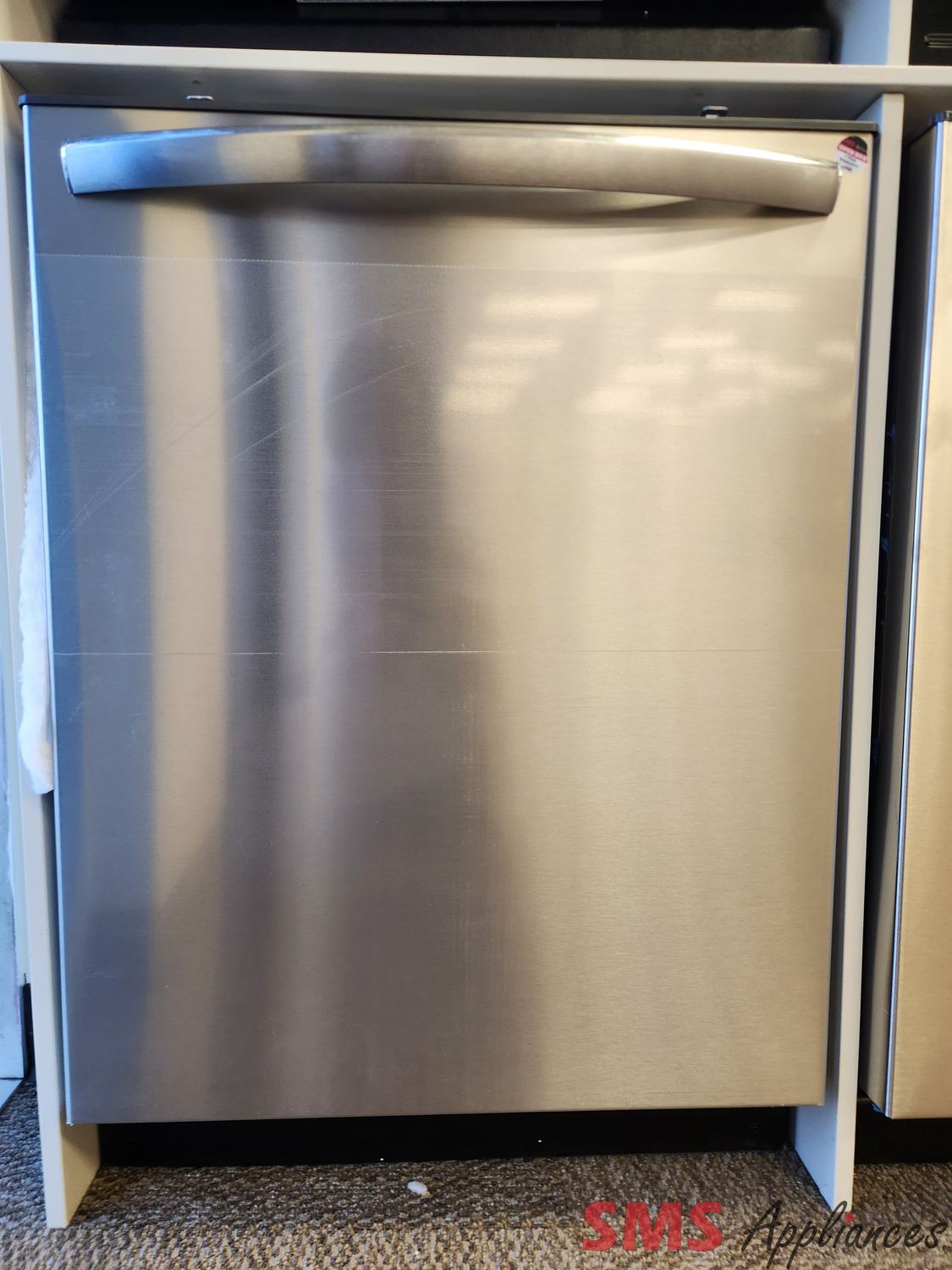 Open Box - Scratch & Dent Frigidaire Gallery 24" 52 dB Built-In Dishwasher GDPH4515AF