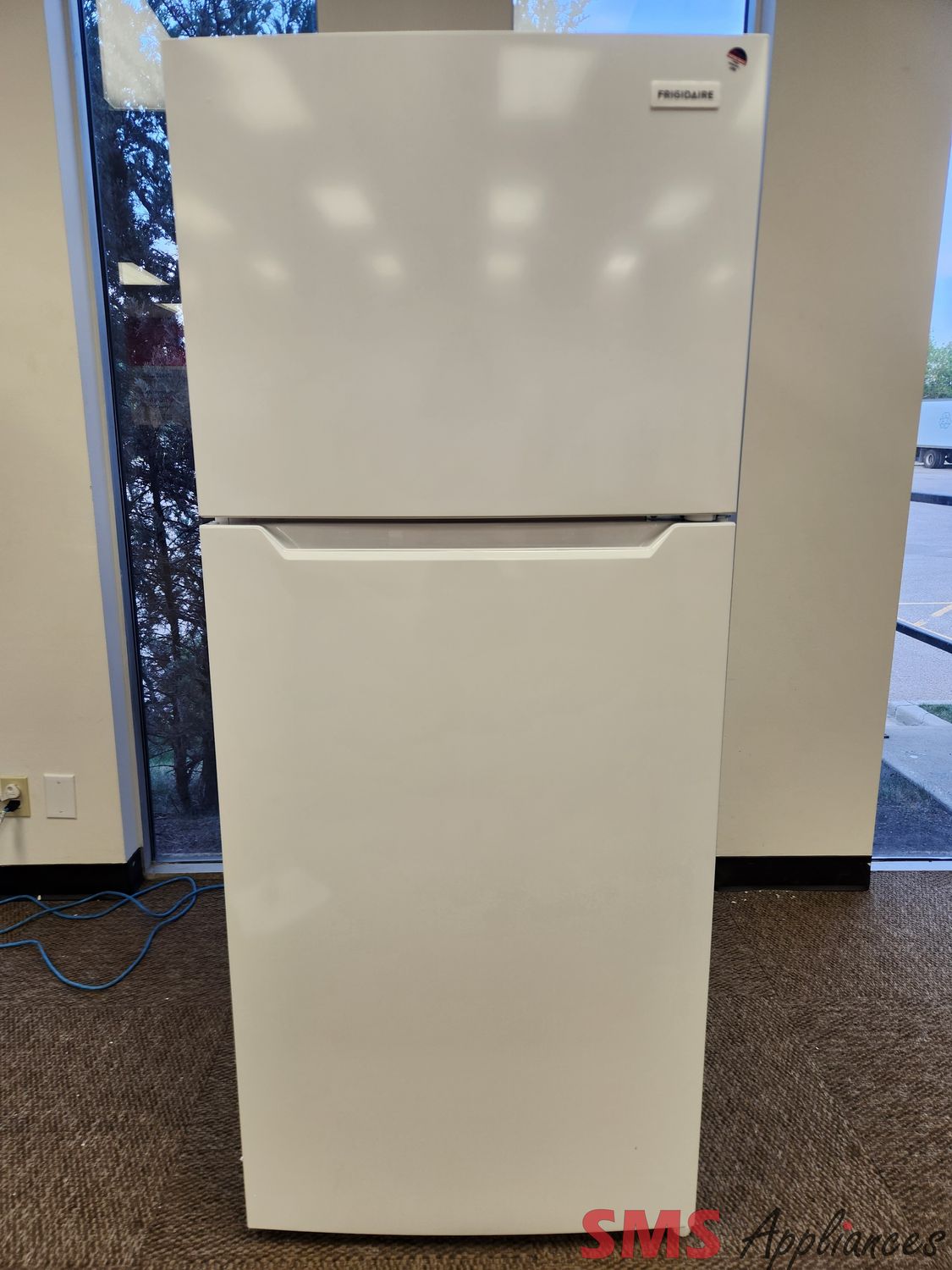 Open Box - Scratch & Dent Frigidaire 30" Top Mount Fridge FFHT1822UW