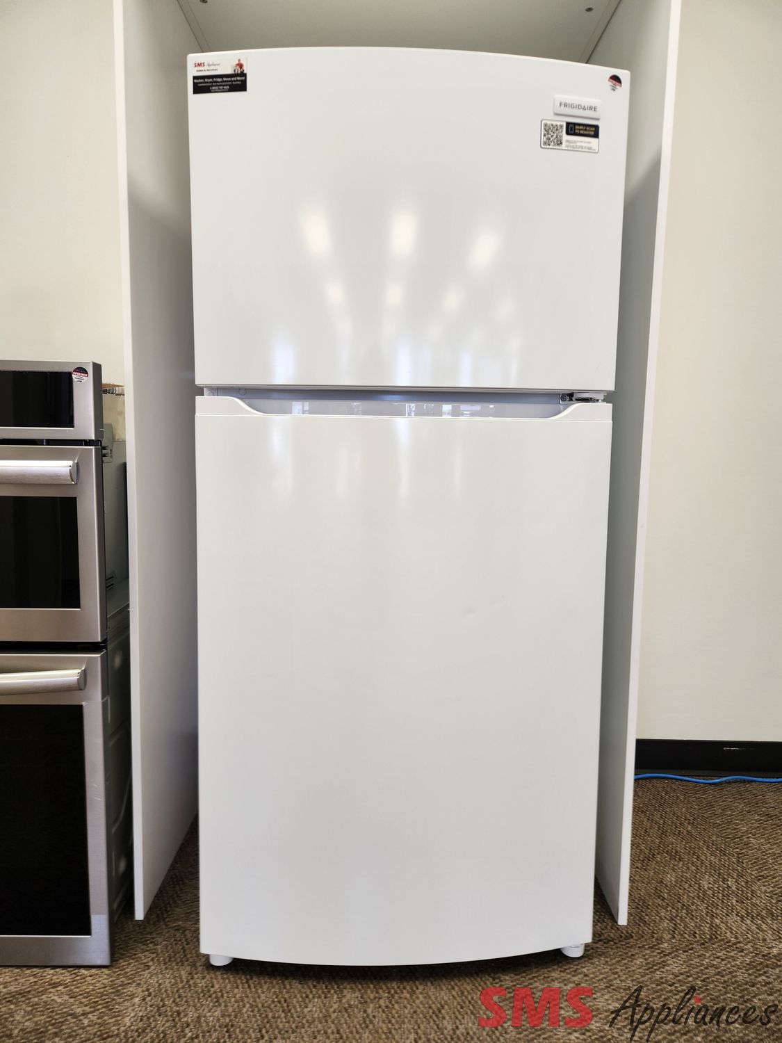 Open Box - Scratch & Dent Frigidaire 28" Top Mount Fridge FFHT1425VW