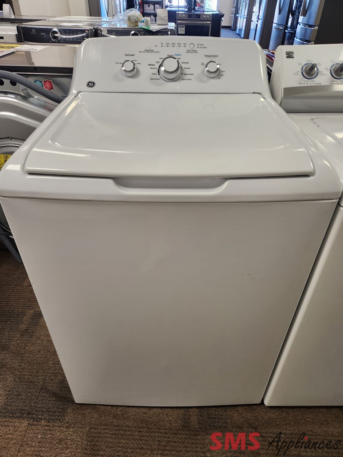 GE Top Load Washer GTW330BMM0WW