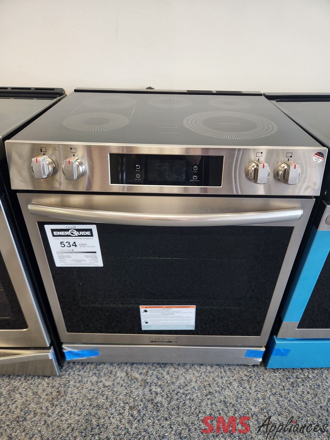 Open Box - Scratch & Dent Frigidaire Gallery Glass Top Stove GCFE306CBF