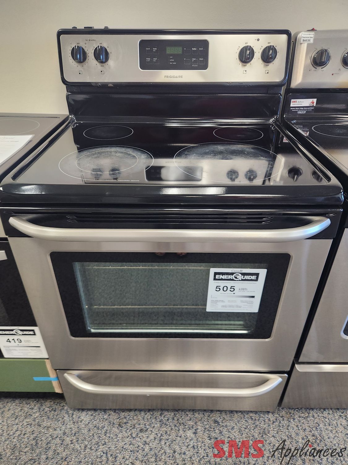 Frigidaire Glass Top Stove CFEF3048LSM