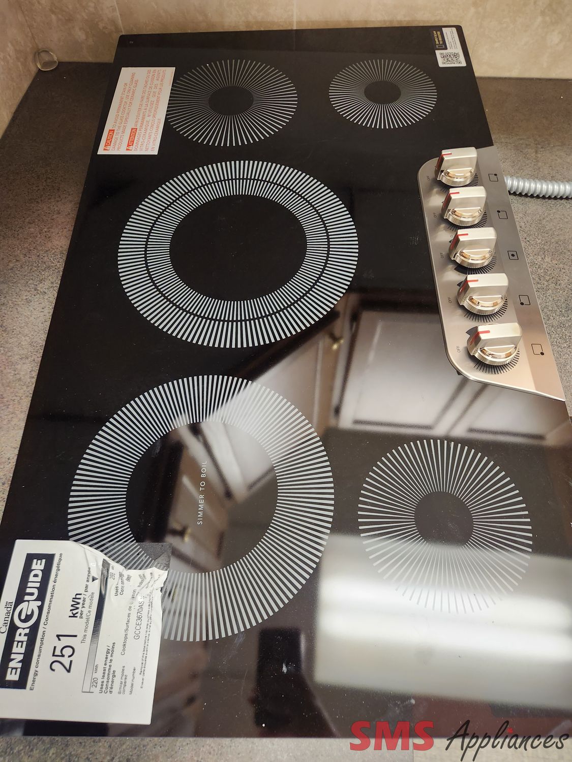 Open Box - Scratch & Dent Frigidaire Gallery 36" Cooktop GCCE3670AS