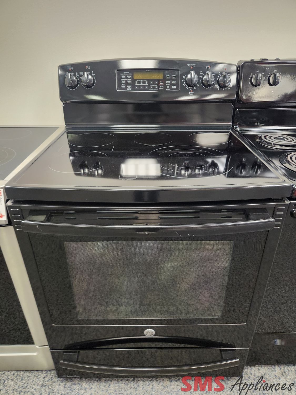 GE Glass Top Stove PCB980DF1BB