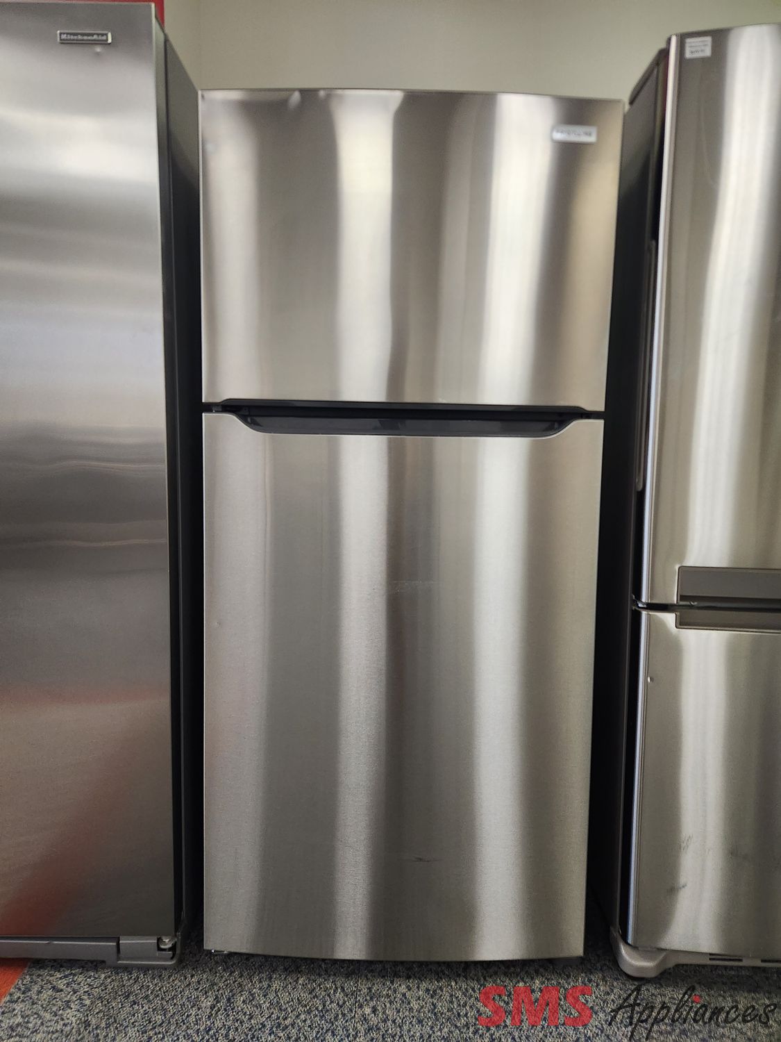 Frigidaire 30" Top Mount Fridge FFTR1835VS