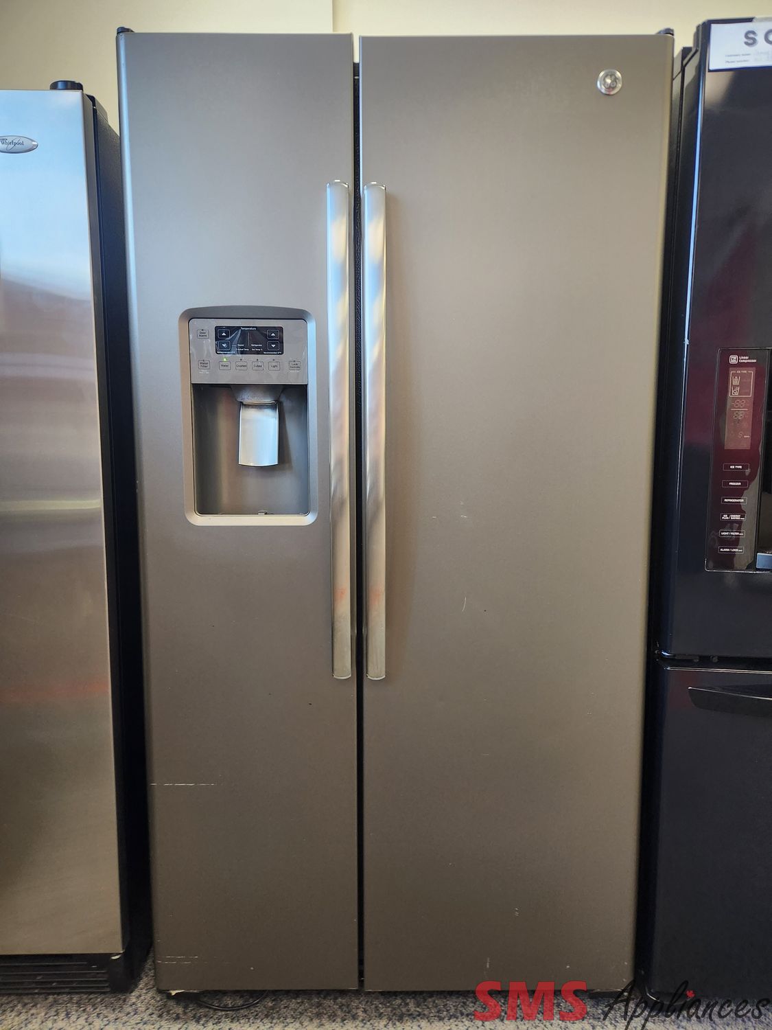 GE 36" Side-by-Side Fridge GZS22DMJEFES