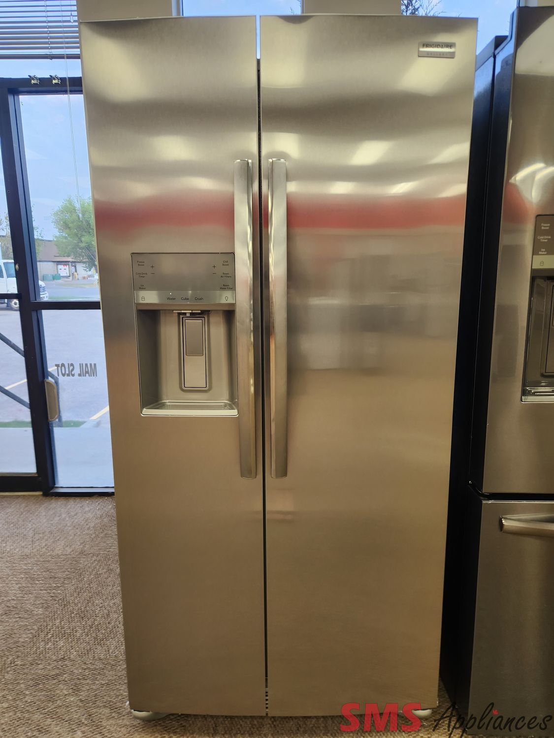 Open Box - Scratch & Dent Frigidaire Gallery 33" Side-by-Side GRSS2352AF