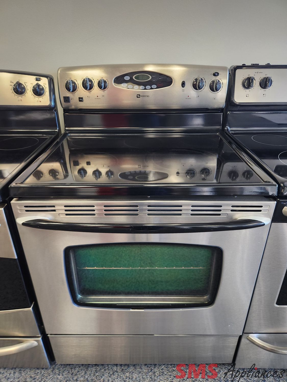 Maytag Glass Top Stove  MER5765RCS