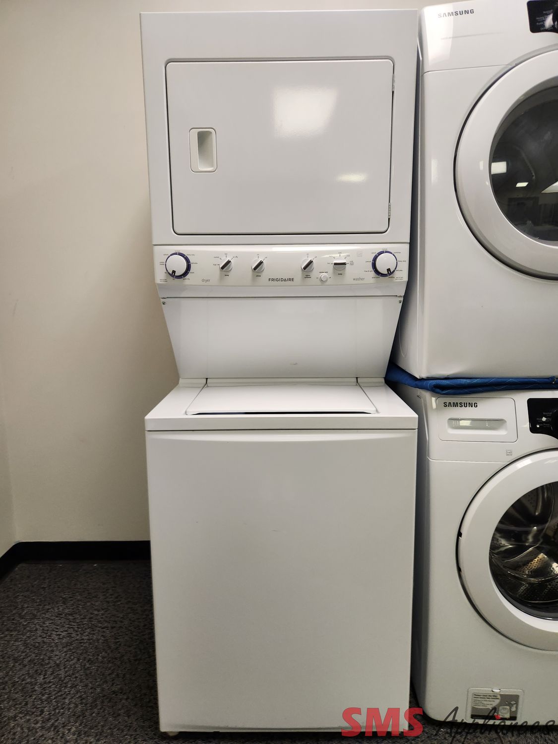 Frigidaire Laundry Centre CFLE2022MW