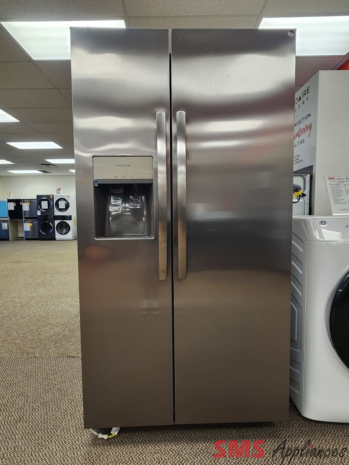 Open Box - Scratch & Dent Frigidaire 36" Side-by-Side Fridge FRSS26L3AF