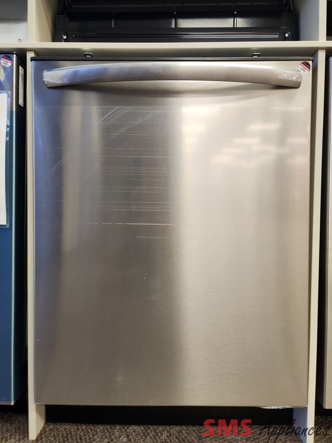 Open Box - Scratch & Dent Frigidaire Gallery 24" 52 dB Built-In Dishwasher GDPH4515AF