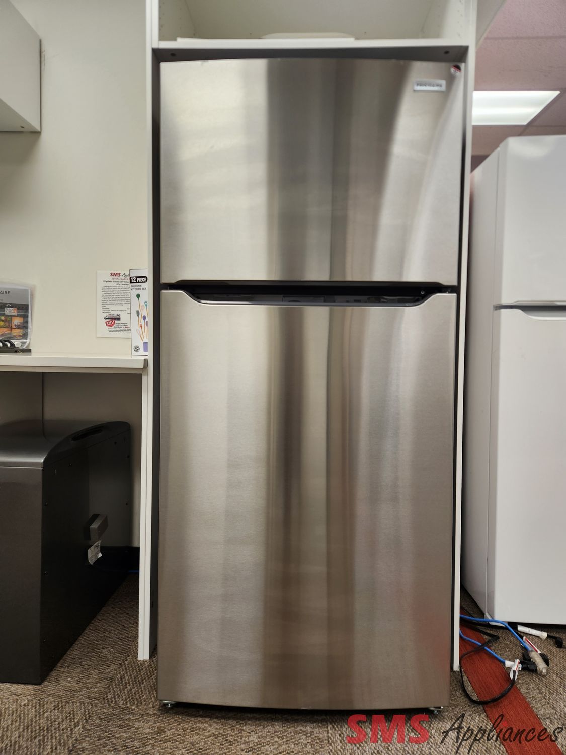 Open Box - Scratch & Dent Frigidaire 30" Top Mount Fridge FFTR2045VS