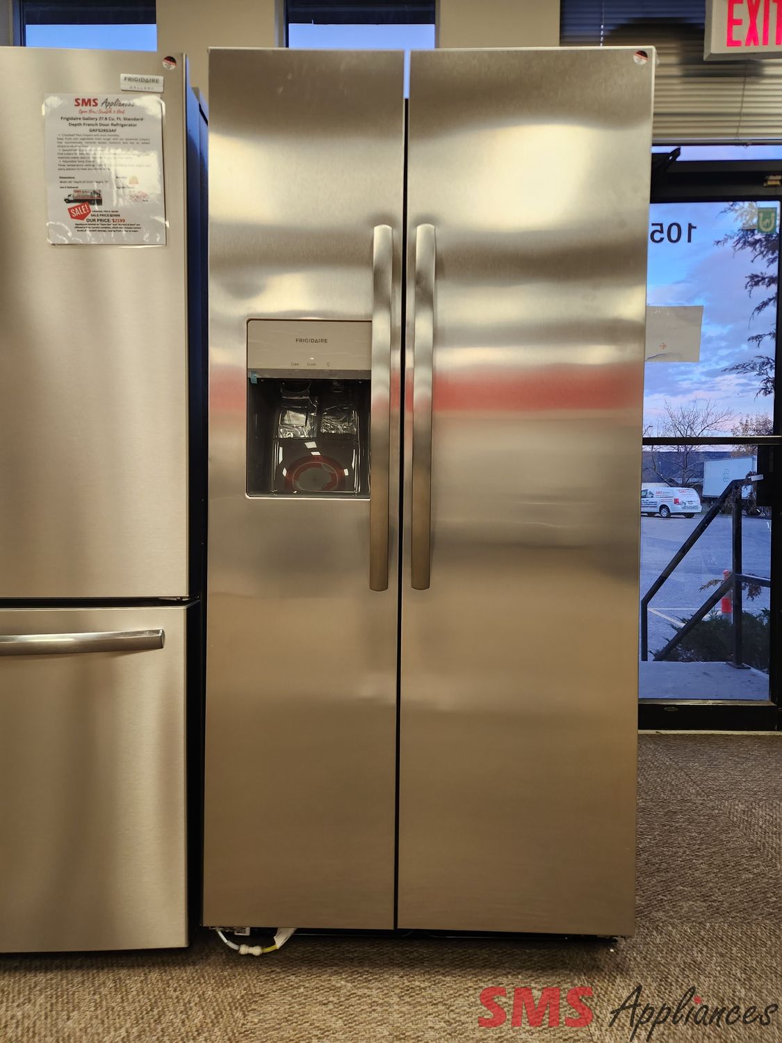 Open Box - Scratch & Dent Frigidaire 33" Side-by-Side FRSS2323AS