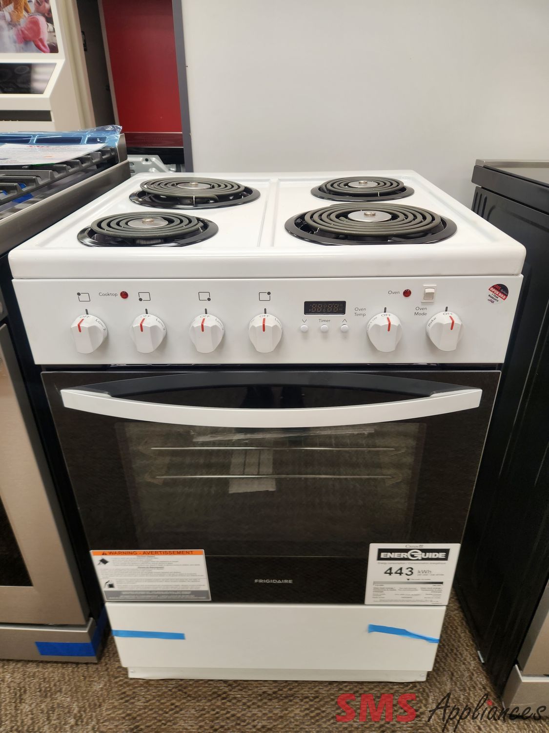 Open Box - Scratch & Dent Frigidaire 24" Coil Top Stove FCFC241CAW