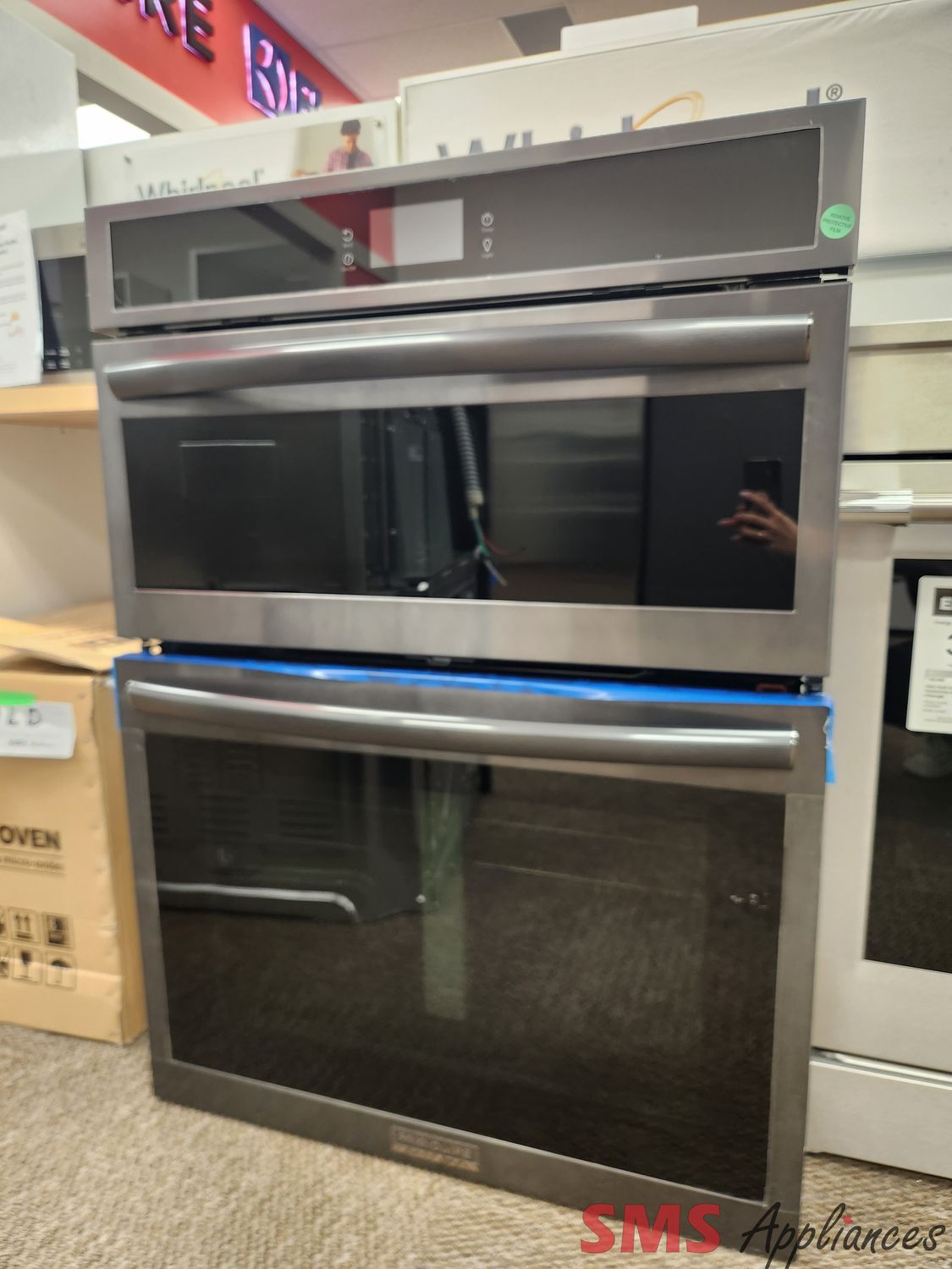 Open Box - Scratch & Dent Frigidaire Gallery 30" Wall Oven and Microwave Combination GCWM3067AD