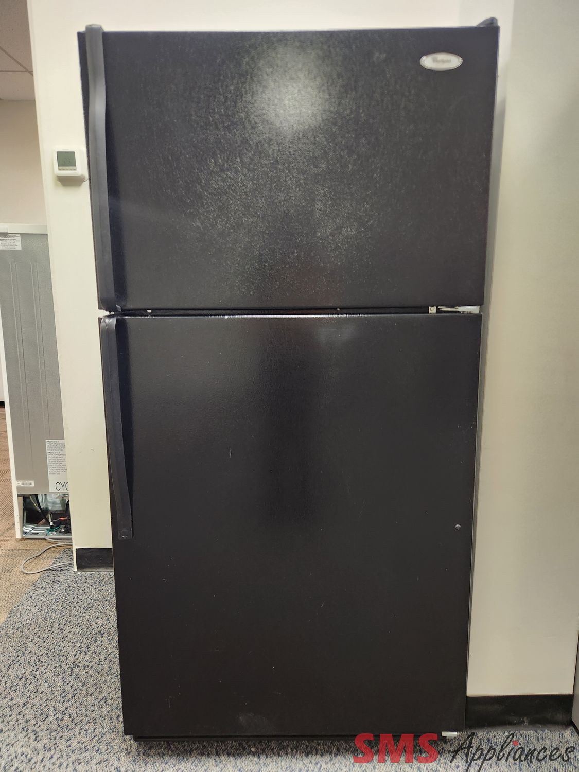 Whirlpool 33" Top Mount Fridge ET1MHKXMB01