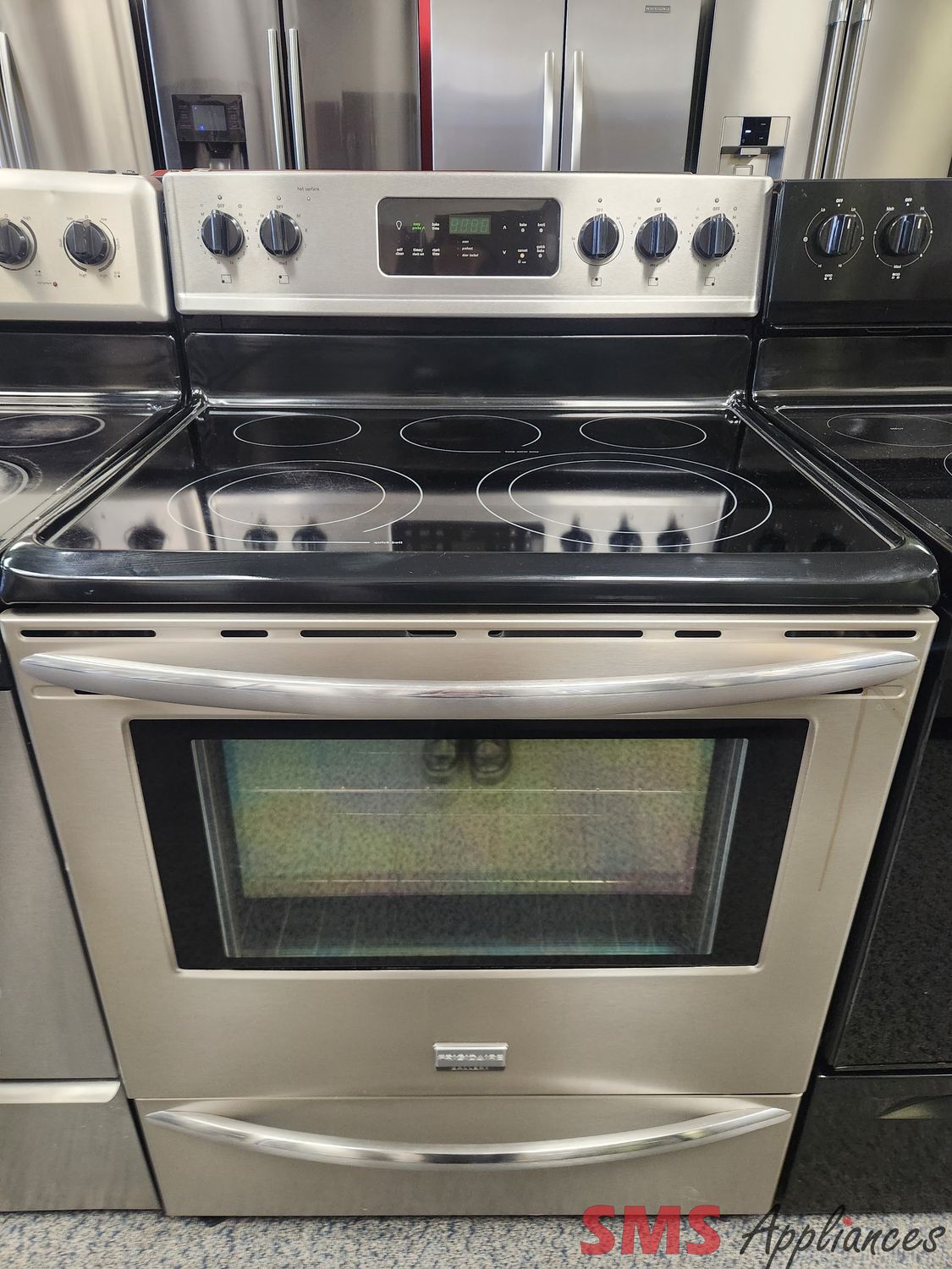 Frigidaire Gallery Glass Top Stove  CGEF3032MFF
