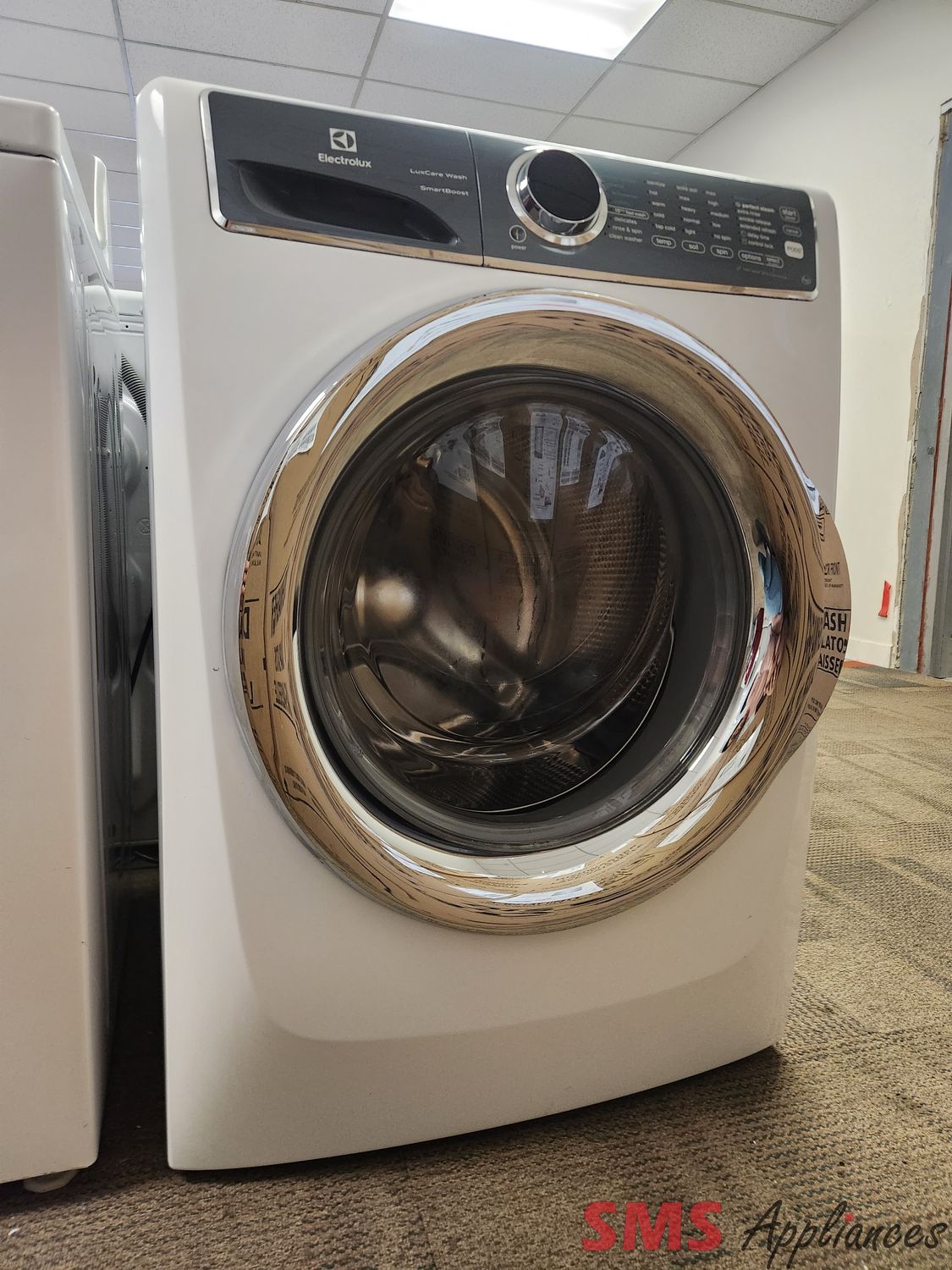 Electrolux Front Load Washer EFLS627UIW