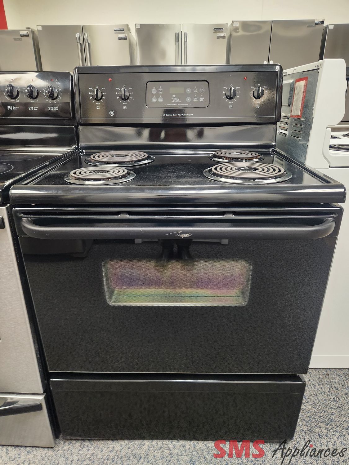 GE Coil Top Stove GRSF3251ZB