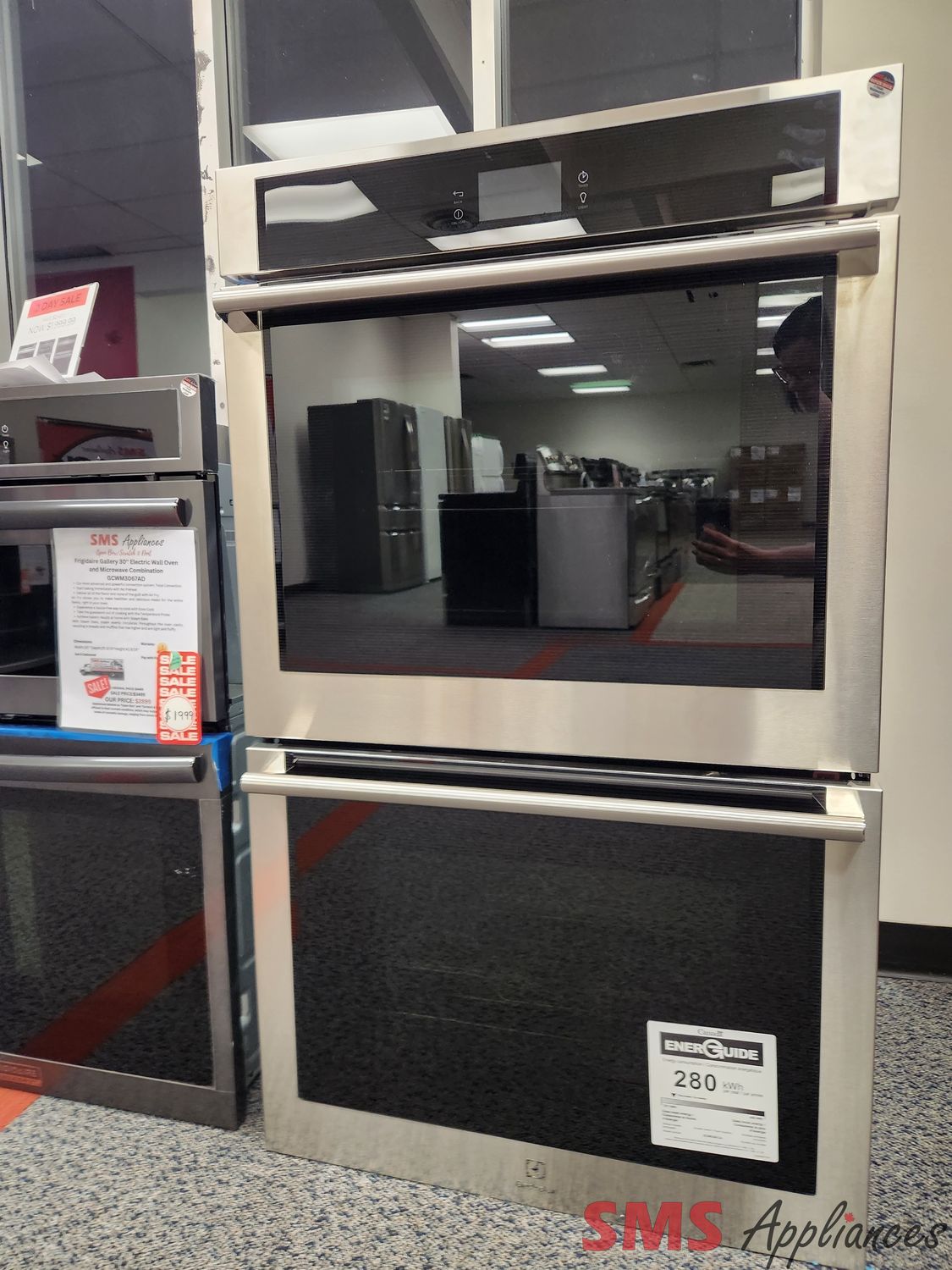 Open Box - Scratch & Dent Electrolux 30" Double Wall Oven ECWD3012AS