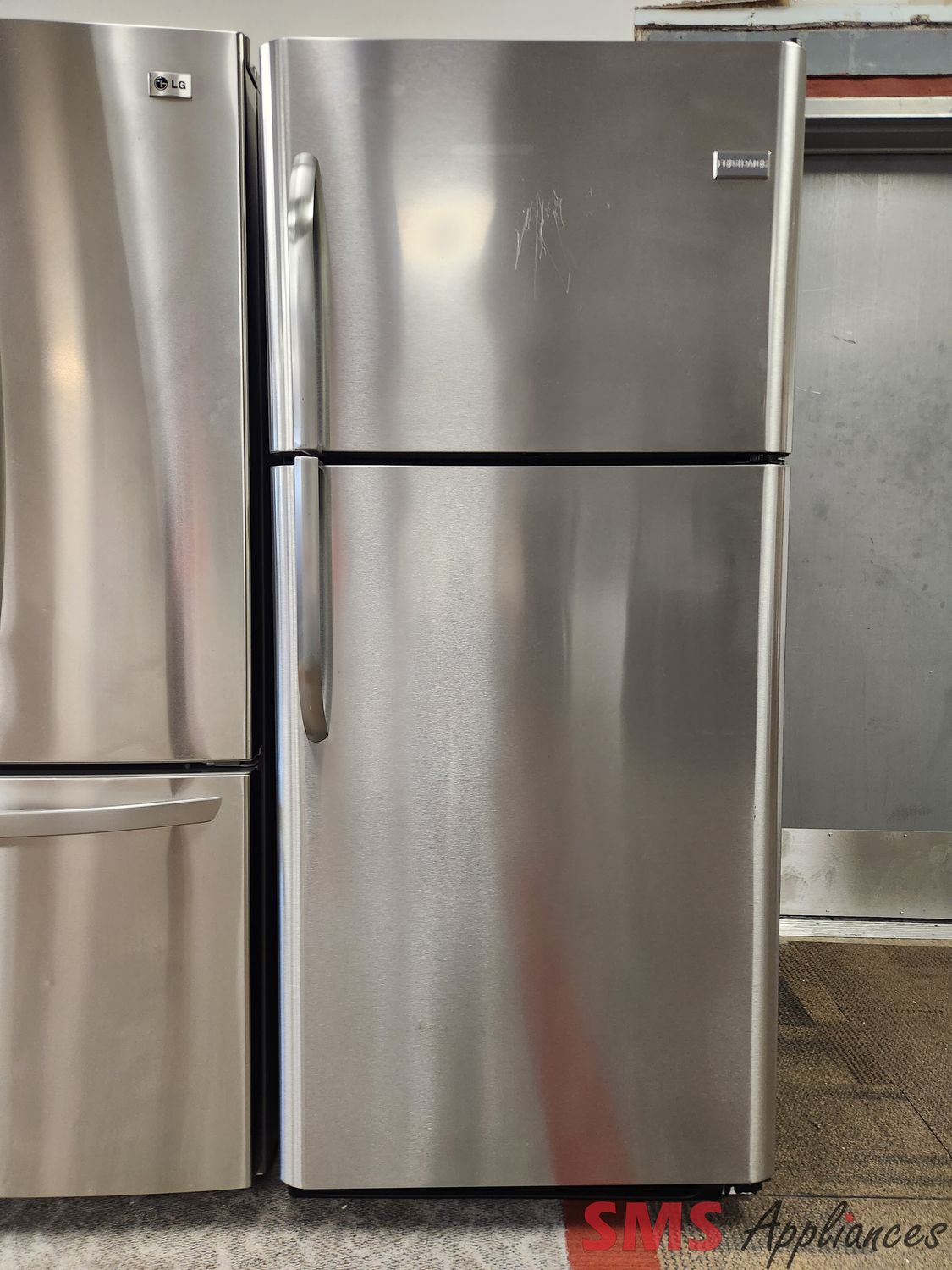 Frigidaire 30" Top Mount Fridge FFHT2126LSO