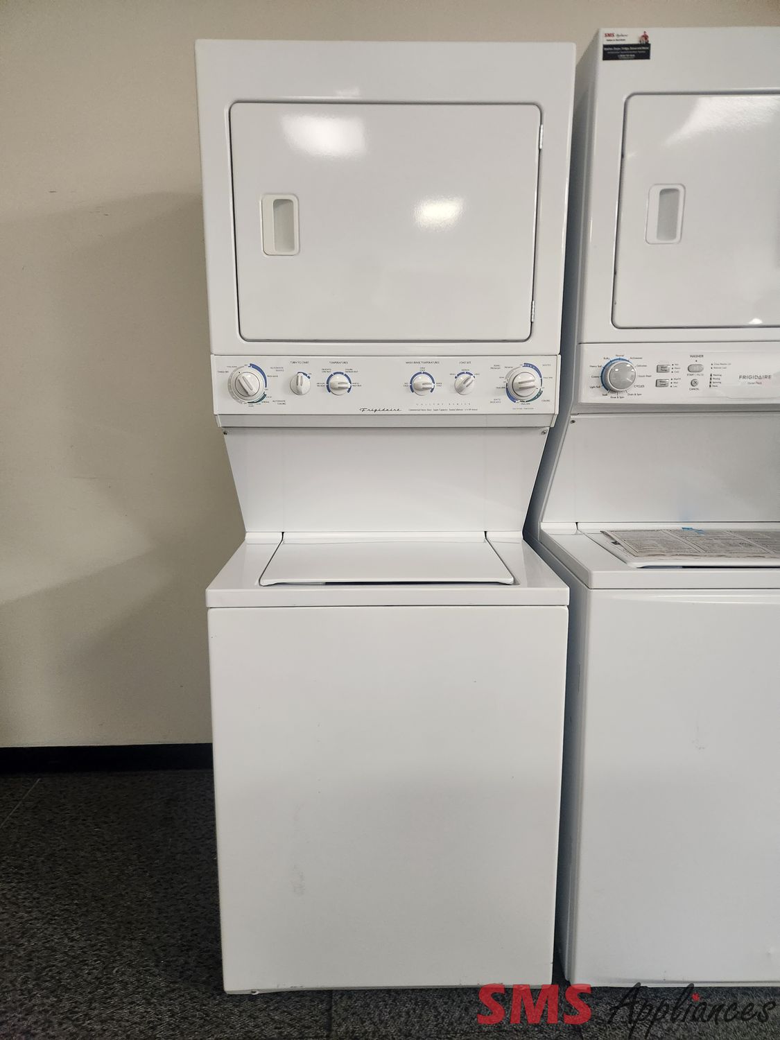 Frigidaire Laundry Center GCET1031FS4