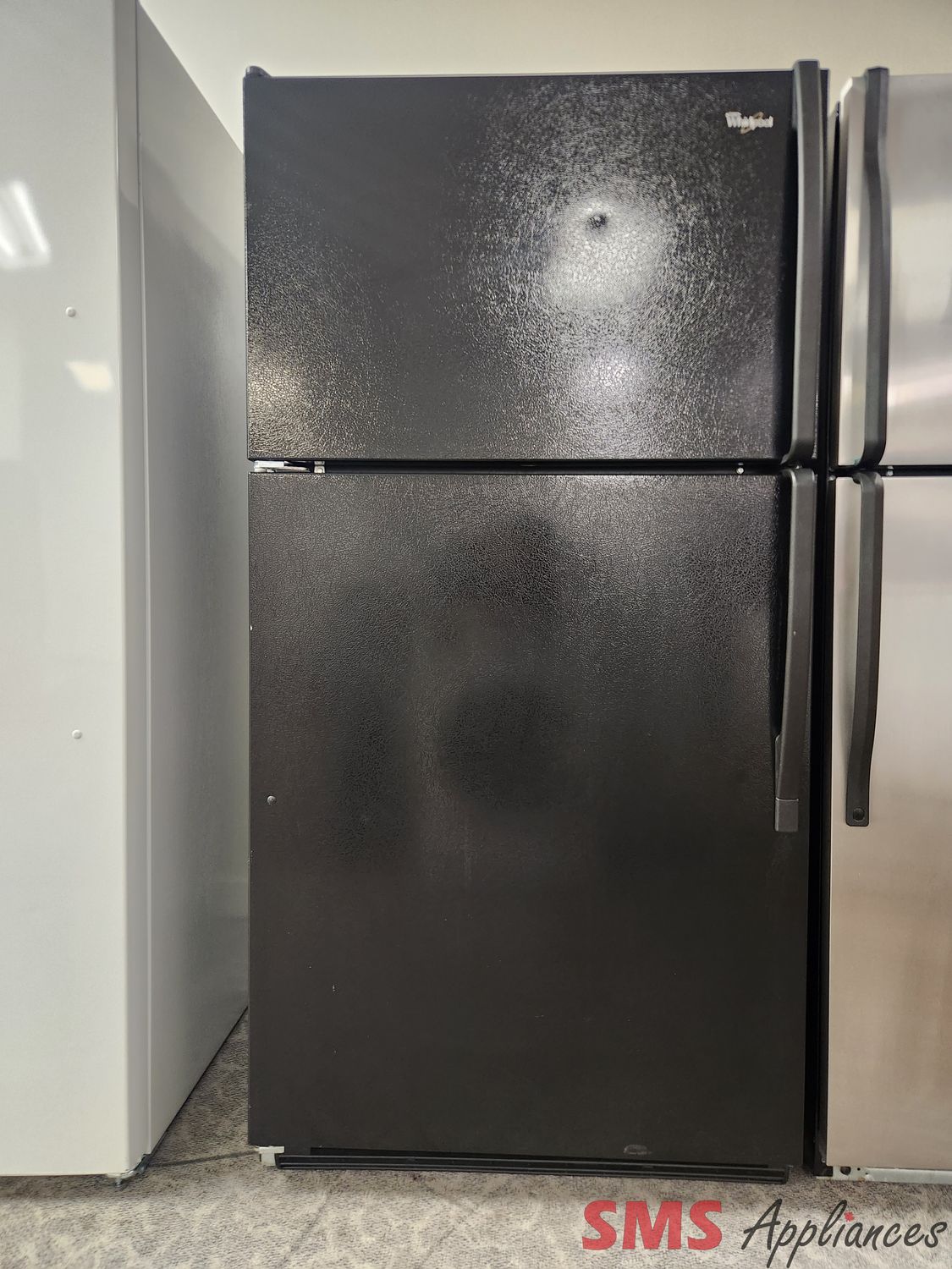 Whirlpool 33" Top Mount Fridge WRT1L1TZYB00