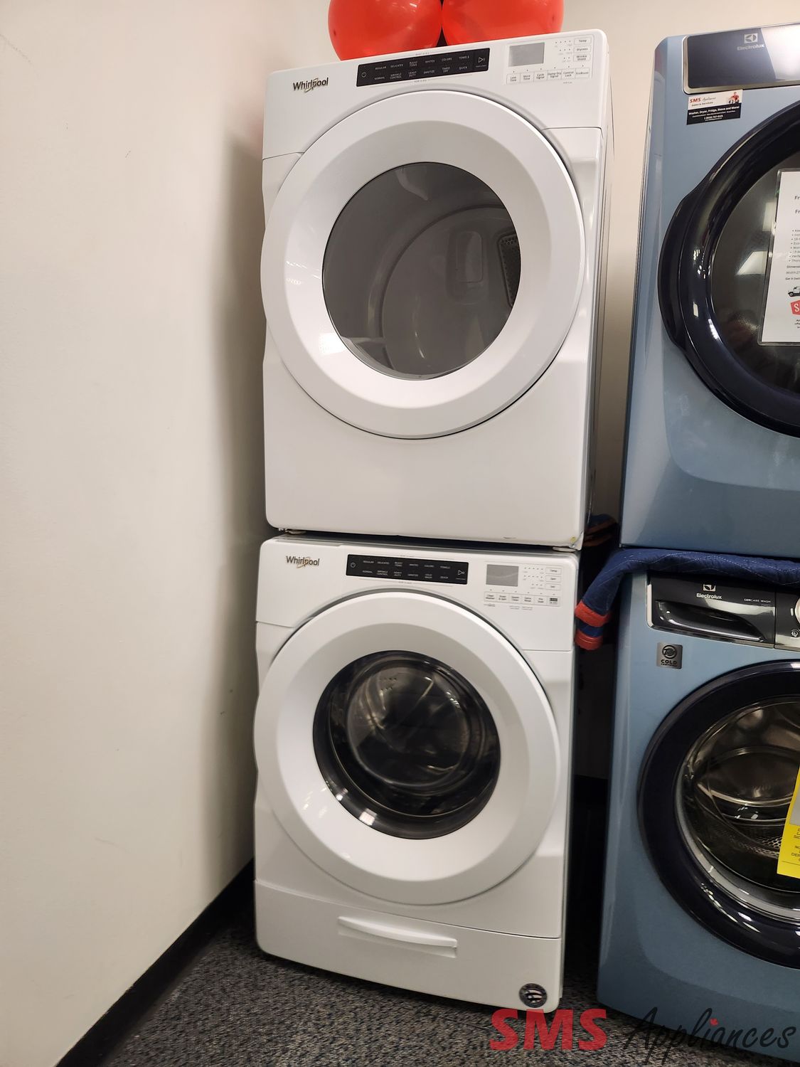Whirlpool Washer & Dryer Set WFW5620HW0/WED5620HW0