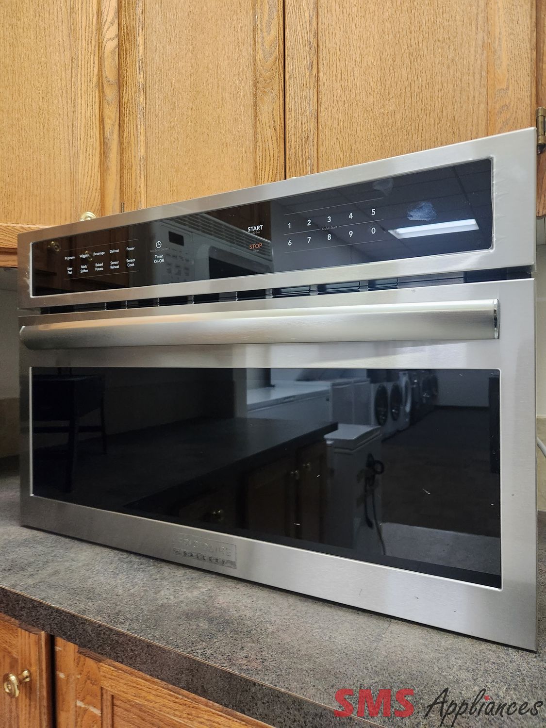 Open Box - Scratch & Dent Frigidaire Gallery Built-In Microwave GMBD3068AF