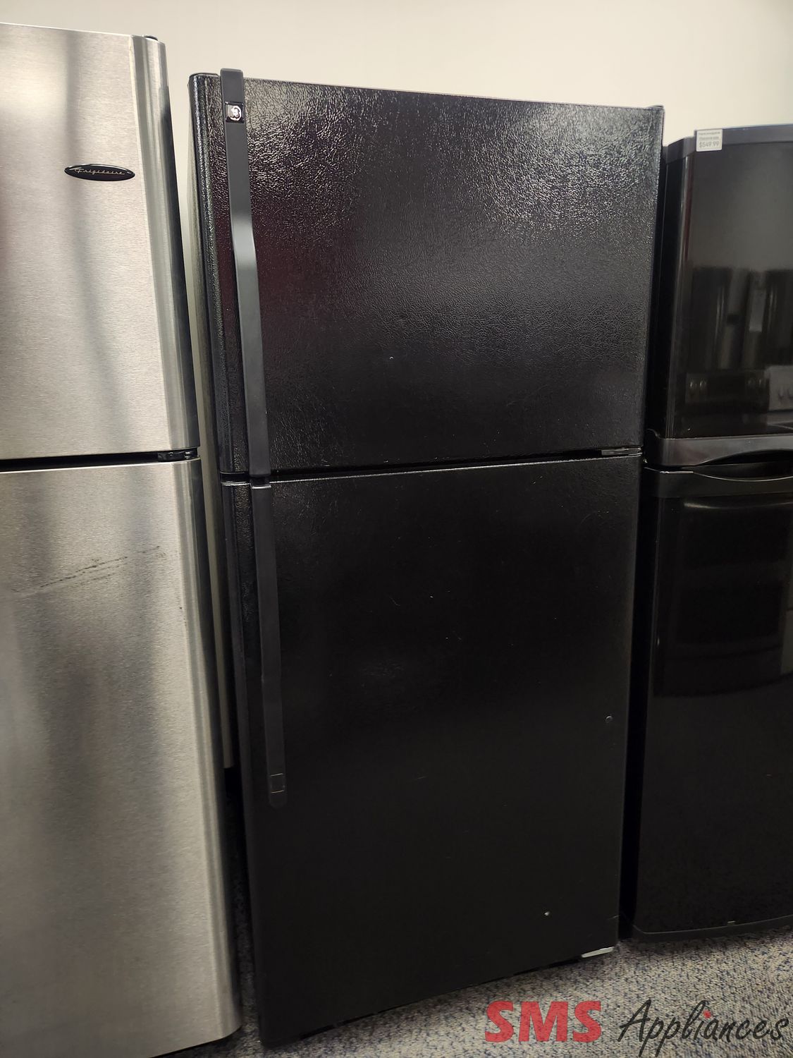 GE 30" Top Mount Fridge GTH18KBRVRBB