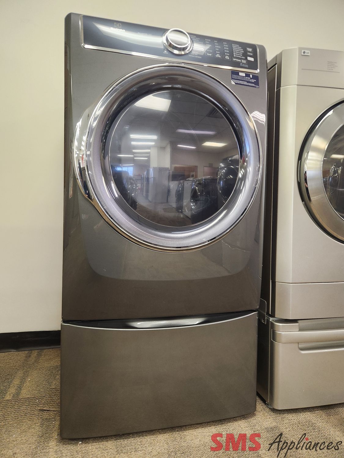 Electrolux Dryer With Pedestal ELFW7637AT