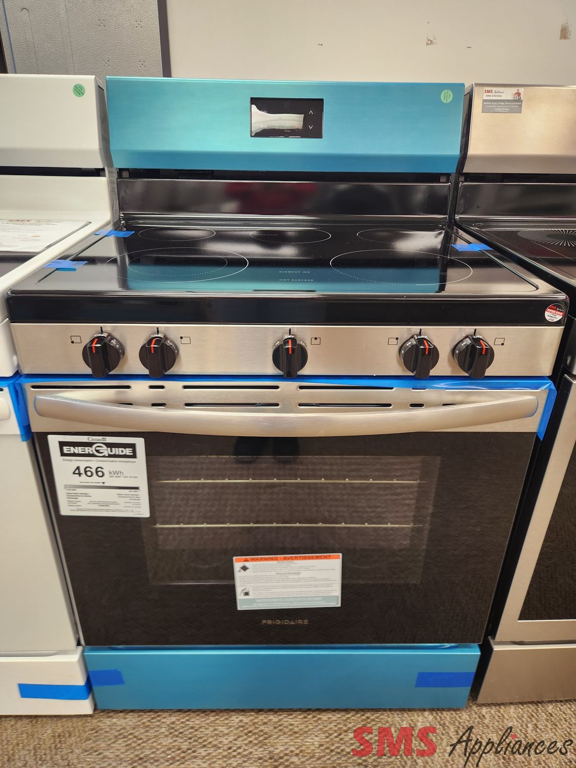 Open Box -  Scratch & Dent Frigidaire Glass Top Stove FCRE305CBS