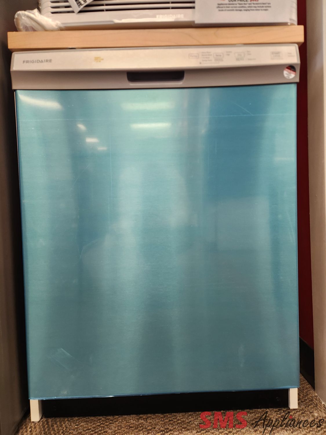 Open Box - Scratch & Dent Frigidaire 24" 54 dB Built-In Dishwasher FDPC4314AS
