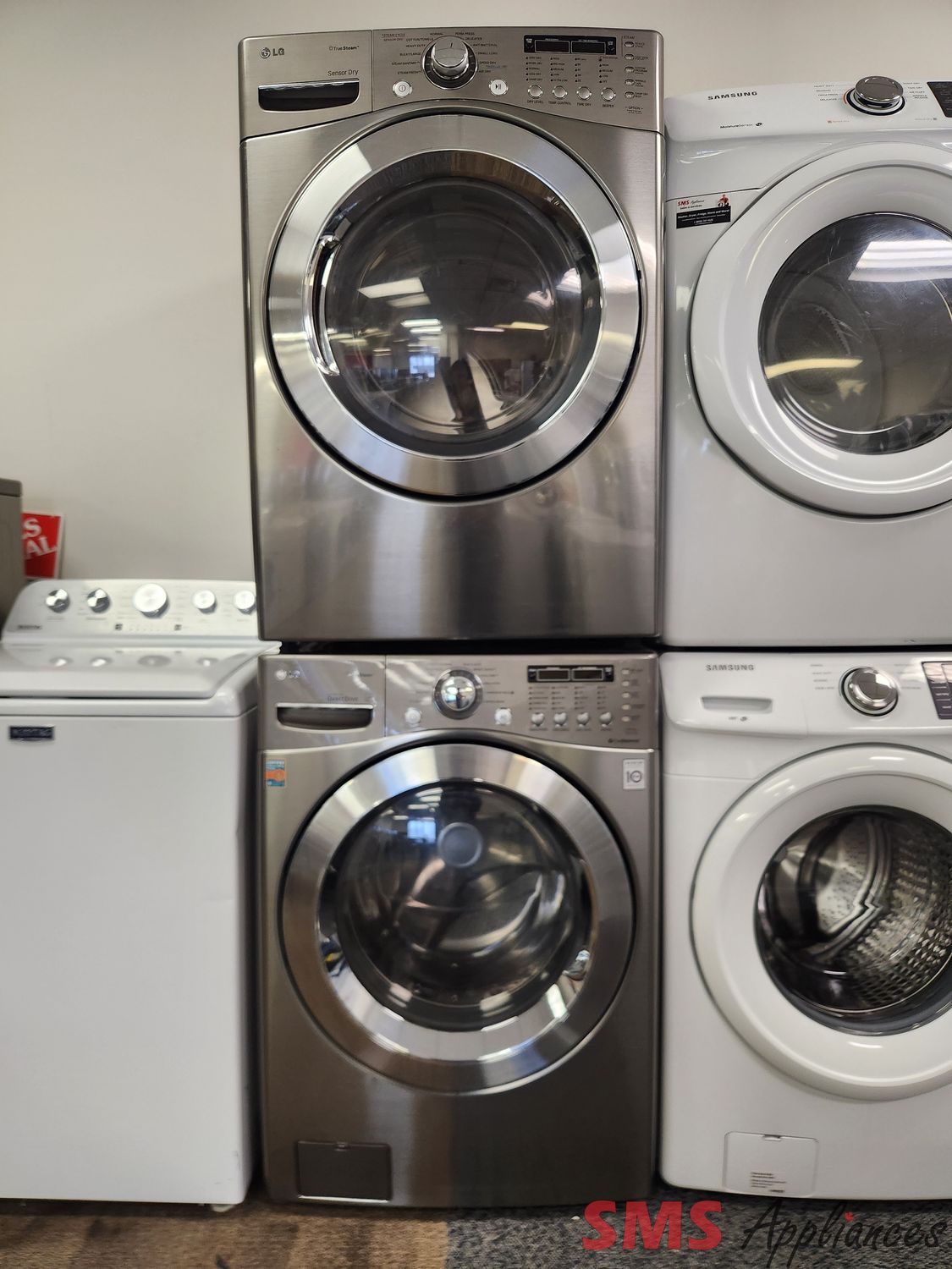 LG Washer and Dryer Set WM2901HVA/DLEX2901V