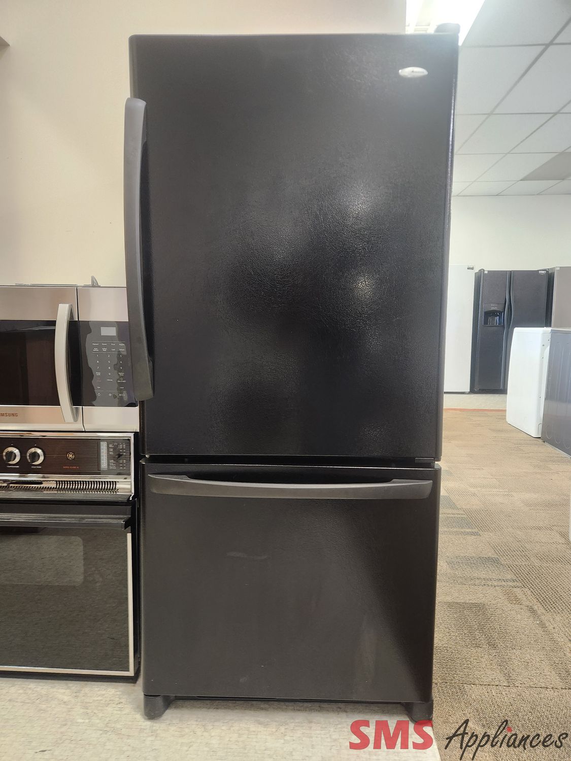 Amana 30" Bottom Mount Fridge ABB1924DEB
