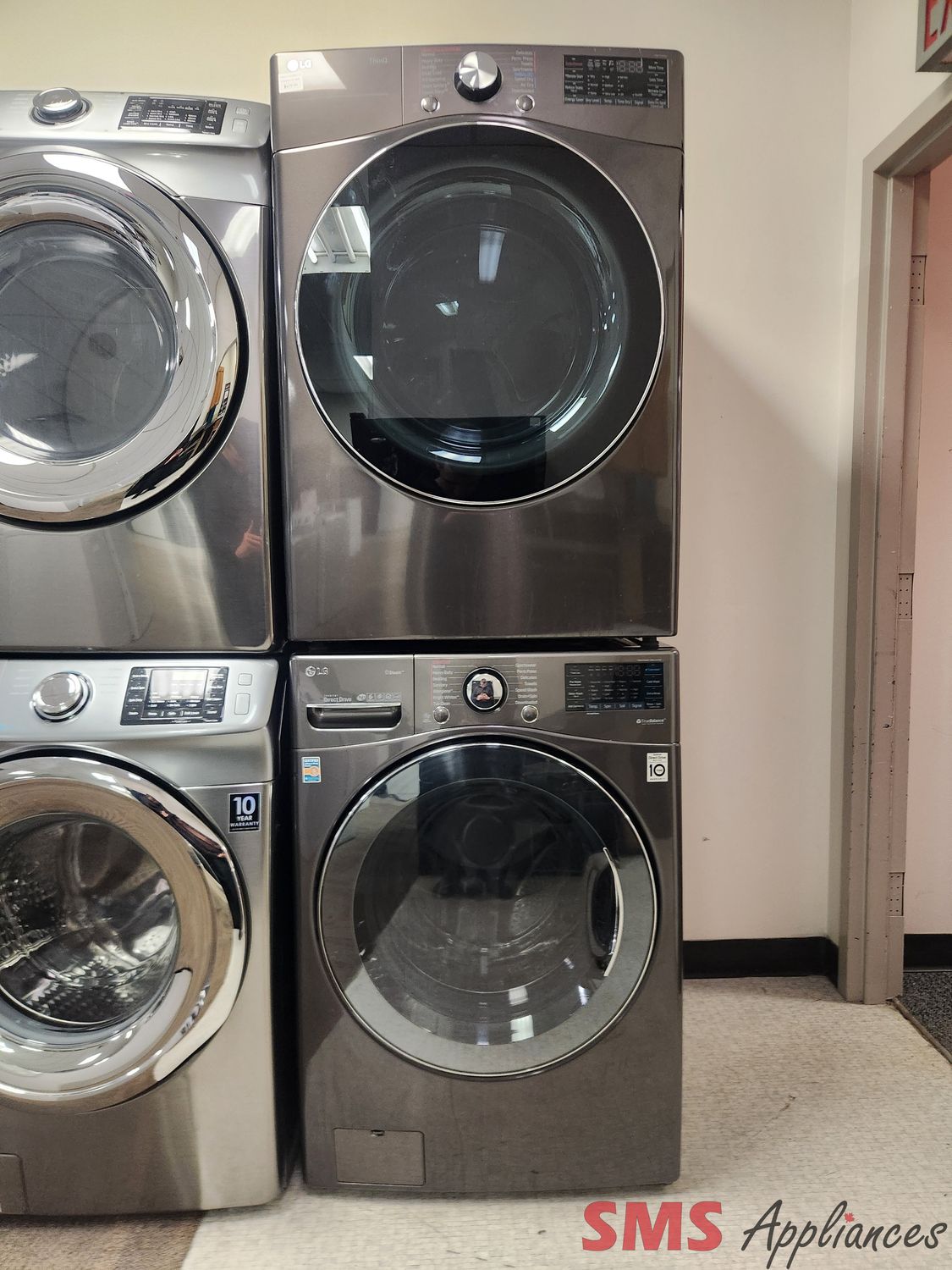 LG Washer & Dryer Set DLEX4200B/WM3800HBA