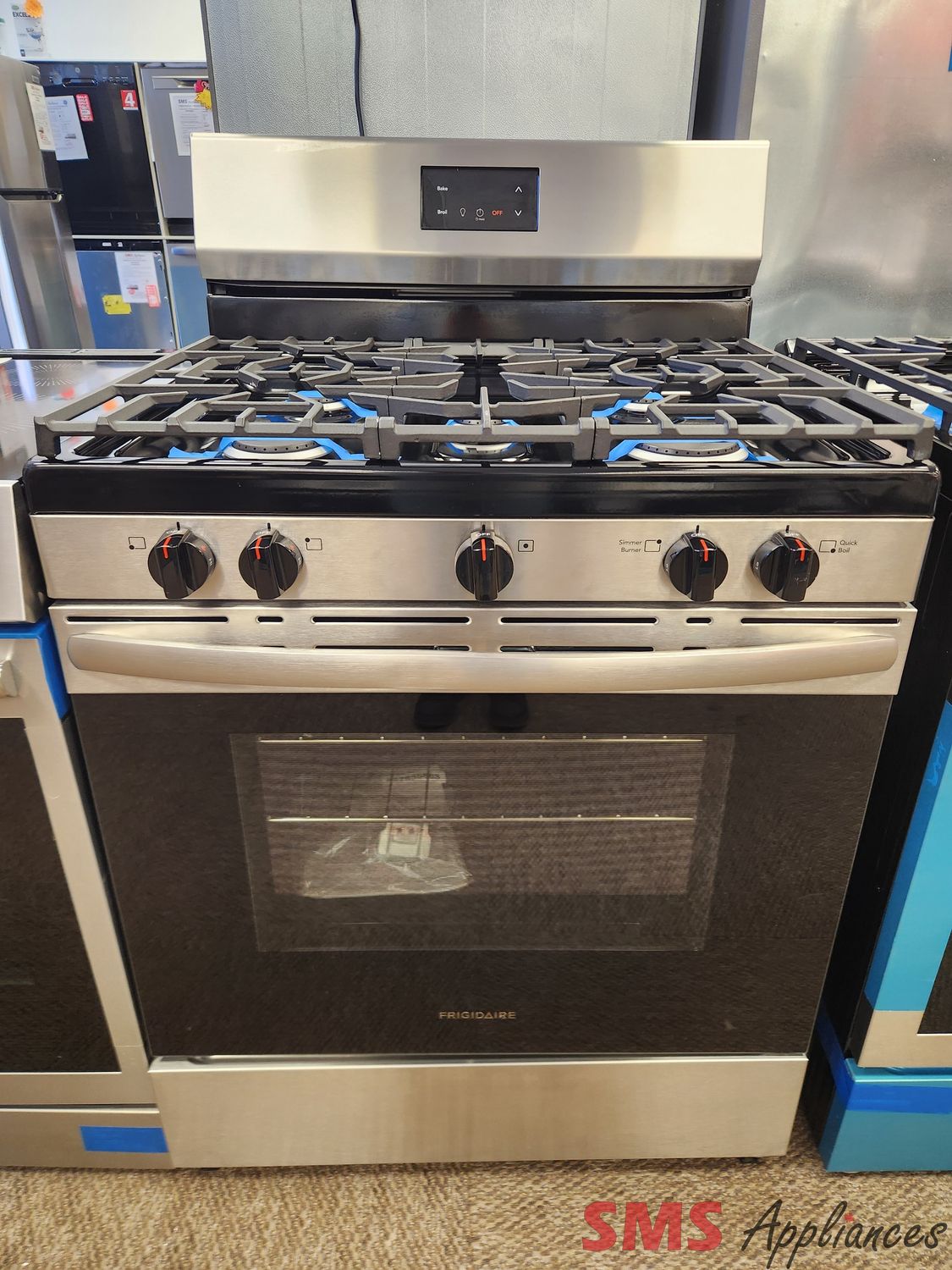 Open Box - Scratch & Dent Frigidaire Gas Top Stove FCRG3052BS