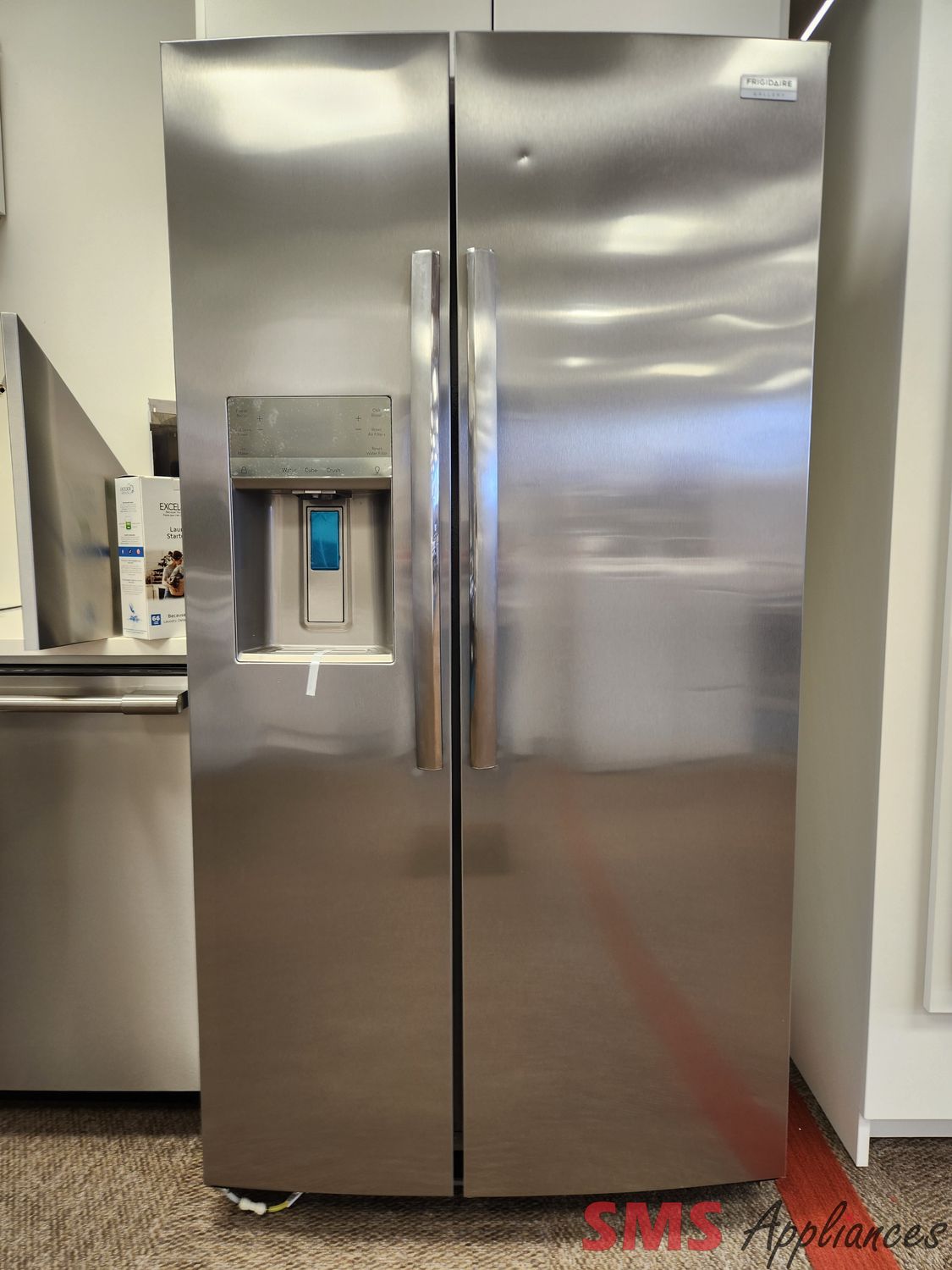 Open Box - Scratch & Dent Frigidaire Gallery 36" Side-By-Side Fridge GRSS2652AF