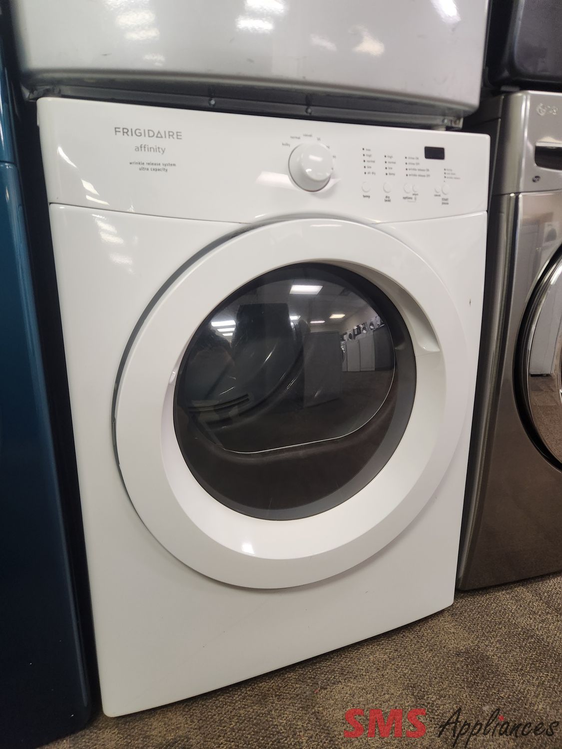 Frigidaire Dryer CFQE4000QW