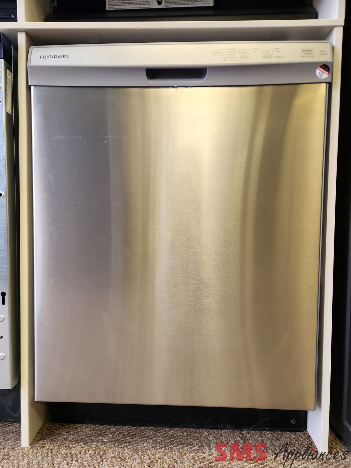 Open Box - Scratch & Dent Frigidaire 24" 54 dB Built-In Dishwasher FDPC4314AS