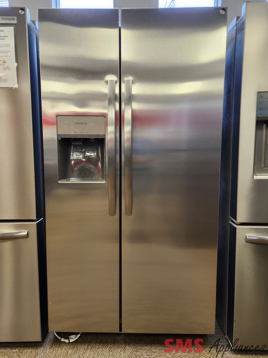 Open Box - Scratch & Dent Frigidaire 36" Side-By-Side Fridge FRSS2623AS