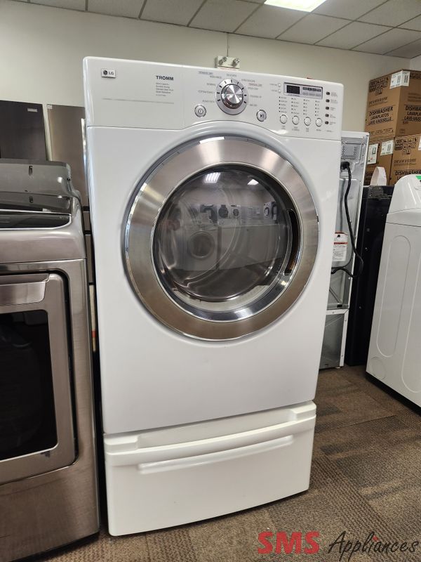 LG Dryer With Pedestal DLE5977WM