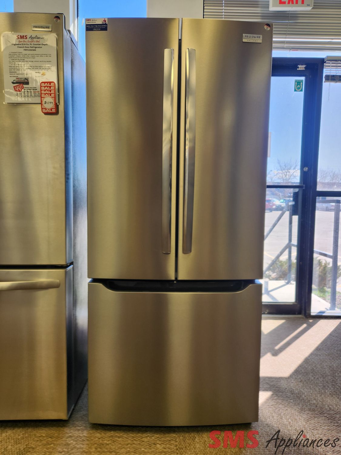 Open Box - Scratch & Dent Frigidaire Gallery 30" French Door Fridge GRFN2023AF