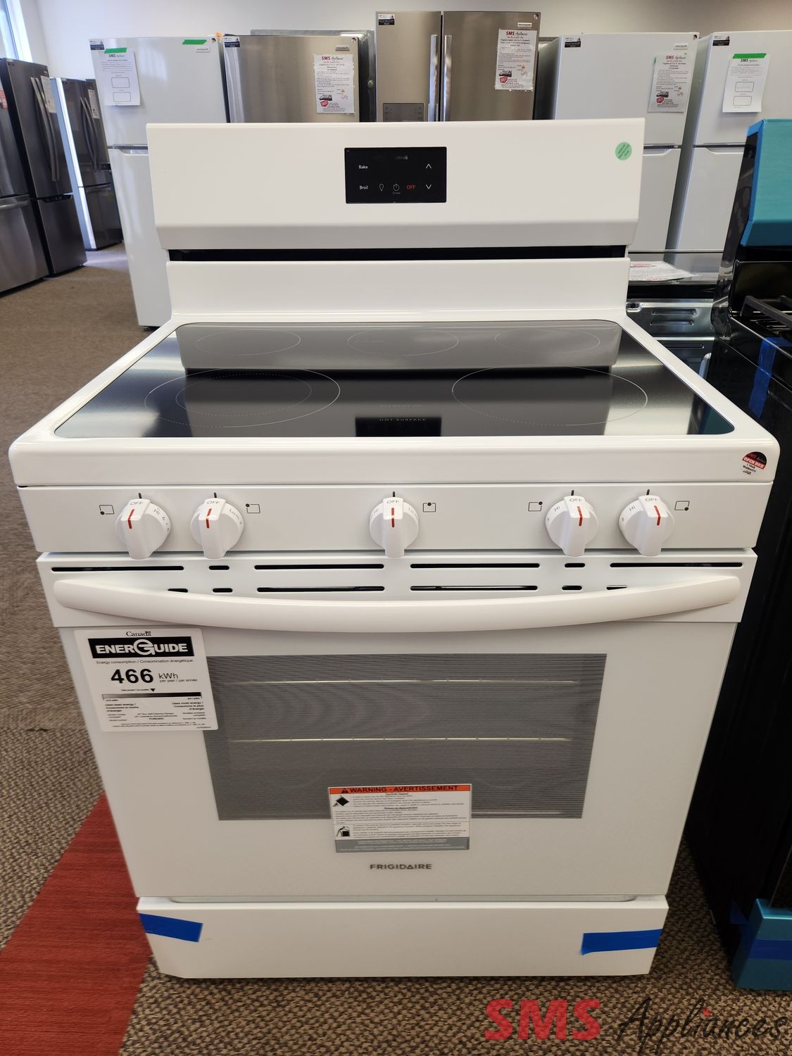 Open Box - Scratch & Dent Frigidaire Glass Top Stove FCRE305CBW