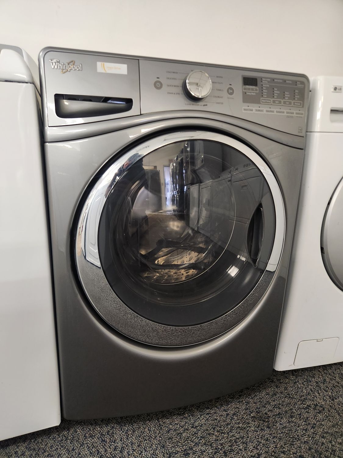 Whirlpool Front Load Washer WFW85HEFC
