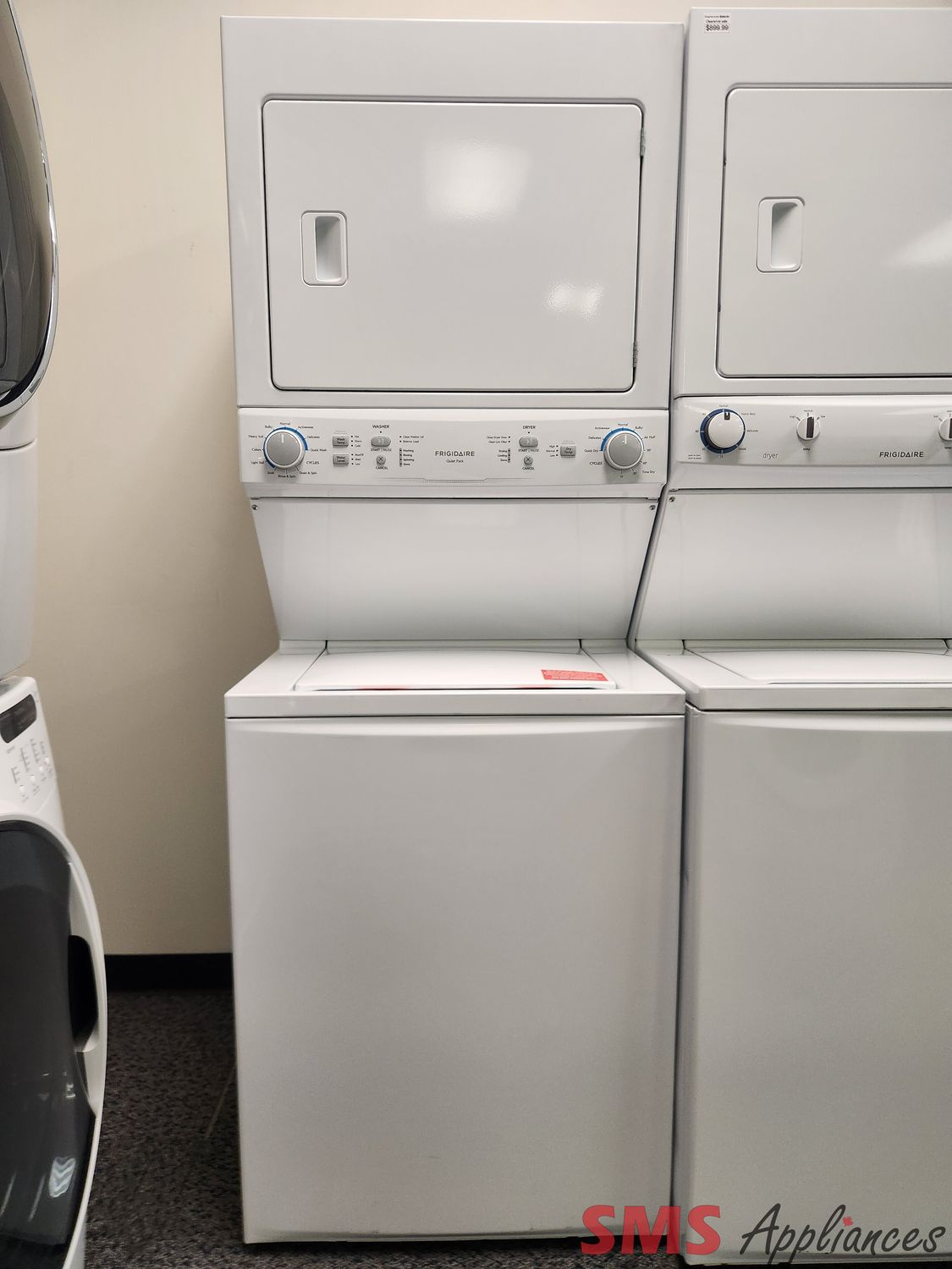 Frigidaire Laundry Center FLCE752CAW4