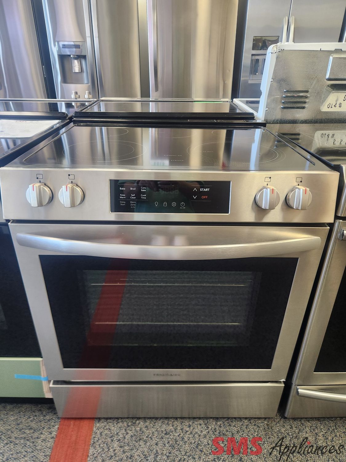 Frigidaire Glass Top Stove FCFE308CAS