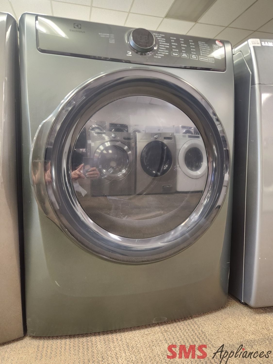 Open Box - Scratch & Dent Electrolux Dryer  ELFE773CA