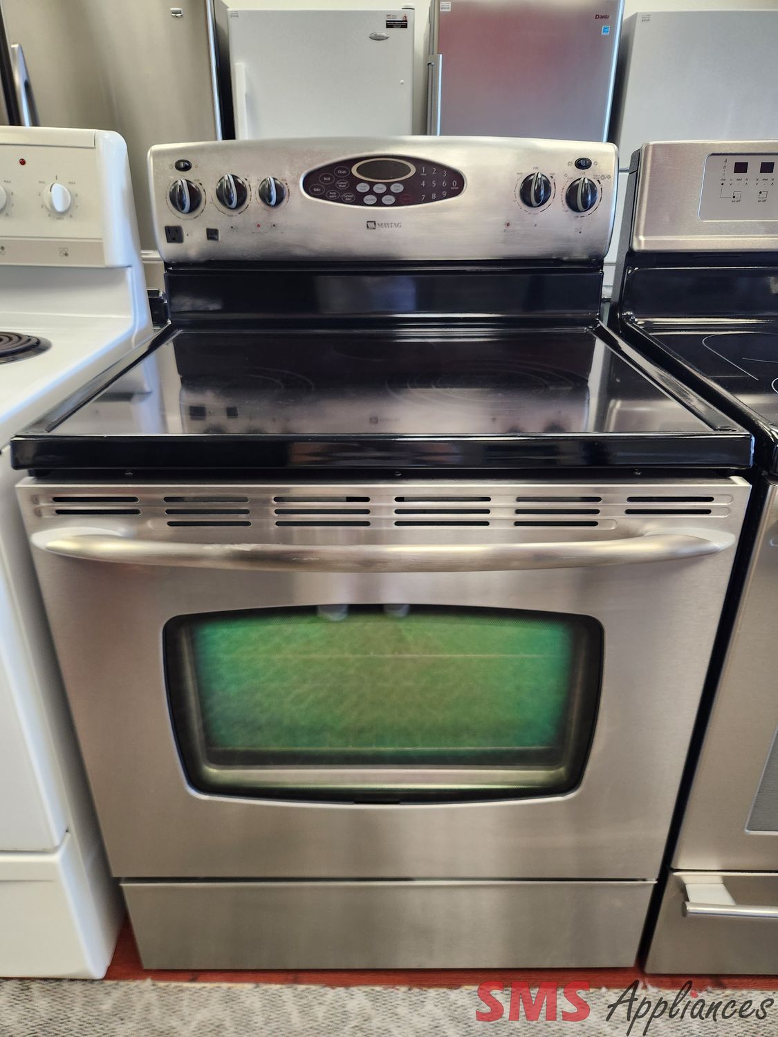 Maytag Glass Top Stove MER5875RCS